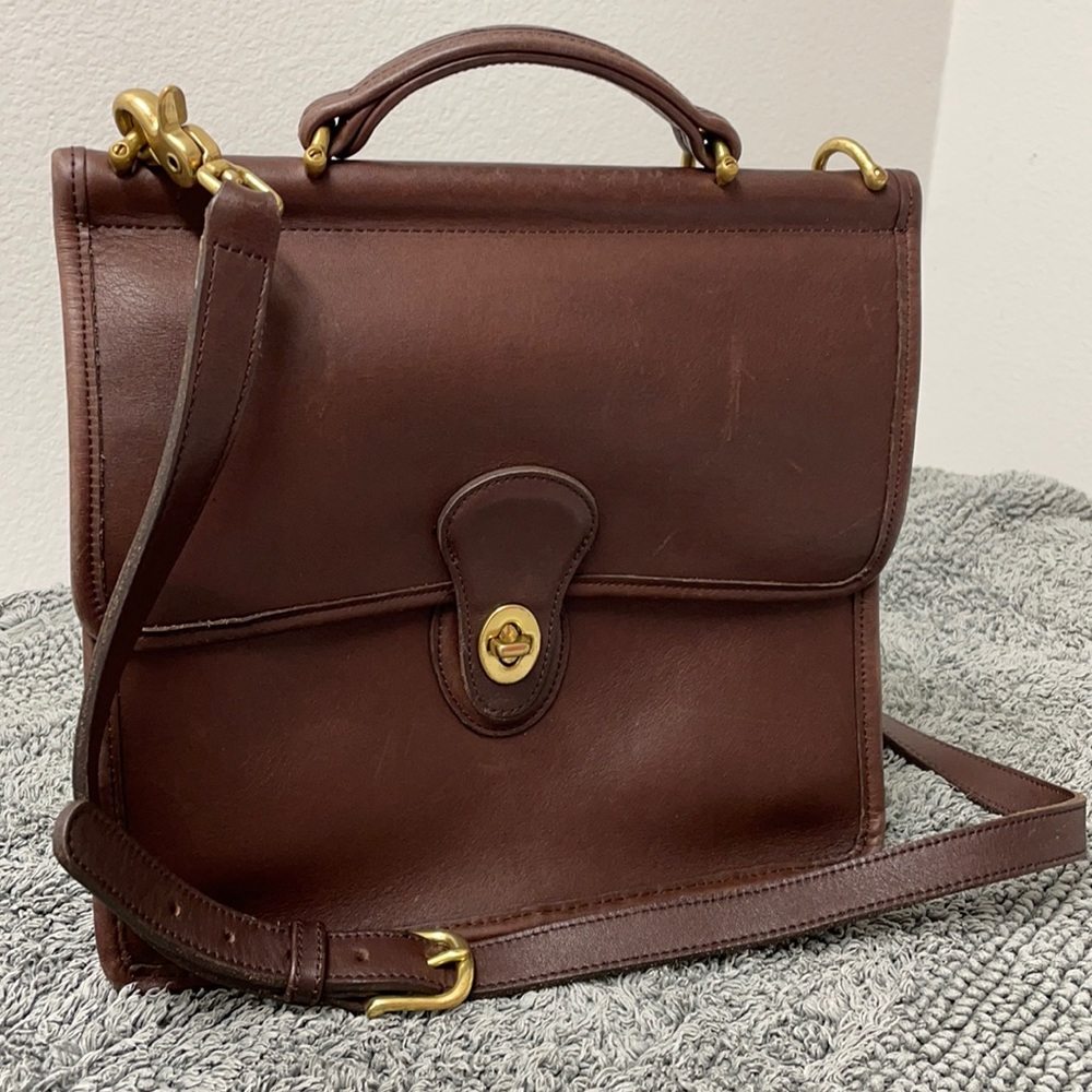Vintage Coach Willis 9927